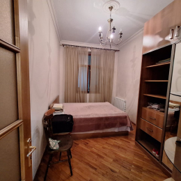 Satılır 3 otaqlı Köhnə Tikili 100 m², İçərişəhər