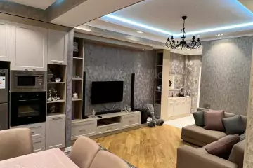 Satılır Yeni Tikili Masazırda