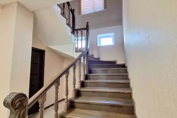 Satılır Villa 8-ci Mikrorayonda