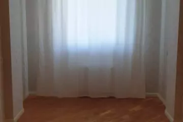 Satılır Yeni Tikili Bakı Kinoteatrıda