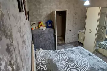 Satılır Köhnə Tikili Qaraçuxurda