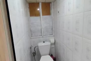 Satılır Köhnə Tikili Ukraniya Dairəsida