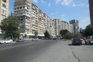 Aylıq Kirayə Köhnə Tikili Elmler Akademiyasıda