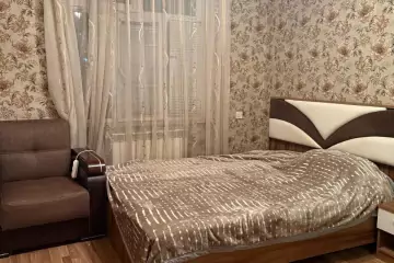 Satılır Köhnə Tikili Bakı Kinoteatrıda