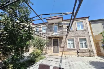 Satılır Villa 8-ci Mikrorayonda