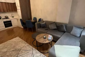 Satılır Yeni Tikili Masazırda