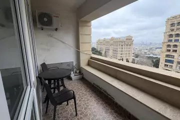 Aylıq Kirayə Köhnə Tikili Mərkəzdə