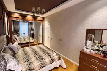 Satılır Yeni Tikili Masazırda