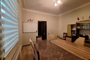 Satılır Villa 8-ci Mikrorayonda