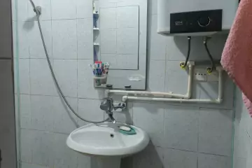 Satılır Köhnə Tikili Yeni Günəşlidə