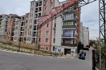 Satılır Yeni Tikili Masazırda