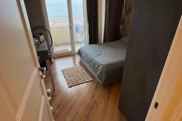 Satılır Yeni Tikili Masazırda