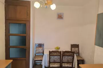 Satılır Köhnə Tikili Yeni Günəşlidə