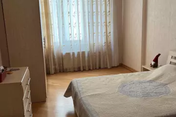 Aylıq Kirayə Yeni Tikili Ağ şəhər Kompleksində