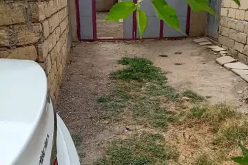 Satılır Həyət Evi Xırdalan şəhərində