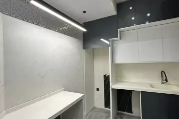 Satılır Yeni Tikili Həsən əliyev (keçmiş İnqilab)da