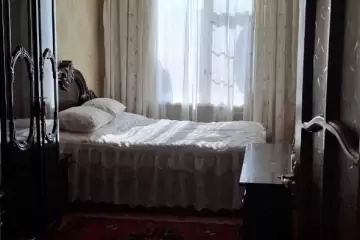 Satılır Köhnə Tikili Gənclikdə