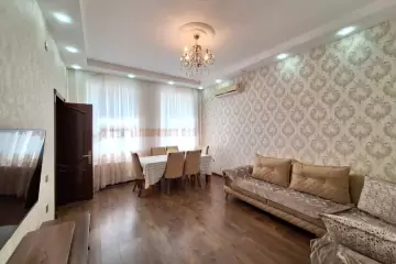 Satılır Villa 8-ci Mikrorayonda