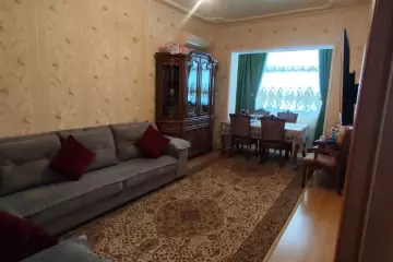 Satılır Köhnə Tikili Ukraniya Dairəsida