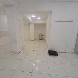Kirayə Obyekt 1 otaq 110 m², 1 sot  ərazi, İçərişəhər