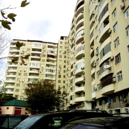 Kirayə 4 otaqlı Yeni Tikili 200 m², Yasamal