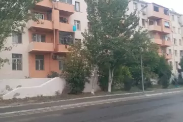 Satılır Köhnə Tikili Cavanşir Küçəsində 