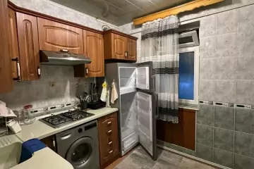 Satılır Köhnə Tikili Xırdalan şəhərində