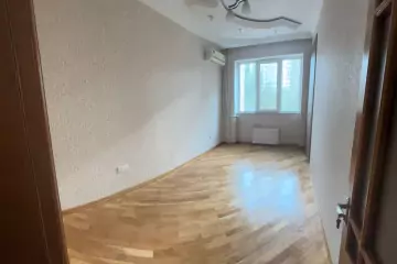 Satılır Yeni Tikili Həsən əliyev (keçmiş İnqilab)da 