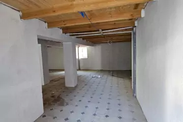 Aylıq Kirayə Həyət Evi Zabrat Qəsəbəsida