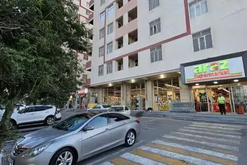 Satılır Yeni Tikili Masazırda