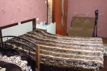 Satılır Köhnə Tikili 4-cü Mikrorayonda 