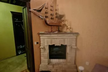 Satılır Köhnə Tikili Elmler Akademiyasıda 