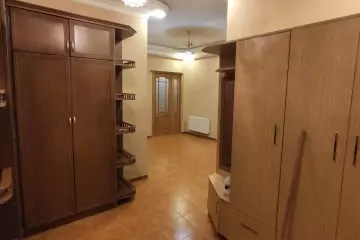 Aylıq Kirayə Yeni Tikili 28 May Metrosu ətrafında