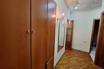 Satılır Ofis İçərişəhərdə 