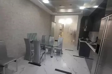 Satılır Yeni Tikili 8-ci Mikrorayonda 