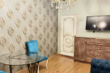 Aylıq Kirayə Yeni Tikili 8-ci Mikrorayonda 