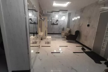 Satılır Yeni Tikili 8-ci Mikrorayonda 