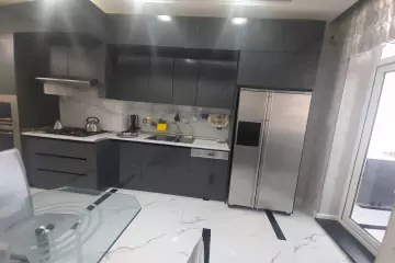 Satılır Yeni Tikili 8-ci Mikrorayonda 