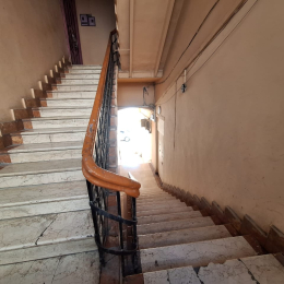 Satılır 3 otaqlı Köhnə Tikili 80 m², 28 May metrosu ətrafı