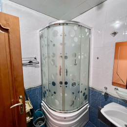 Kirayə 4 otaqlı Yeni Tikili 150 m², İçərişəhər