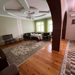Kirayə 4 otaqlı Həyət evi 120 m², 5 sot  torpaq, Zabrat qəsəbəsi