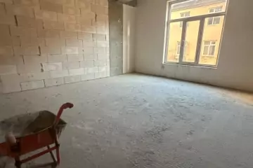 Satılır Yeni Tikili Gənclikdə