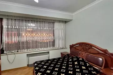 Aylıq Kirayə Yeni Tikili İçərişəhərdə