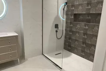 Satılır Yeni Tikili Gənclikdə