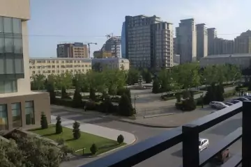 Aylıq Kirayə Yeni Tikili Ağ şəhər Kompleksində