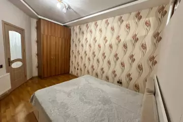 Satılır Yeni Tikili Gənclikdə