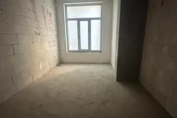 Satılır Yeni Tikili Gənclikdə