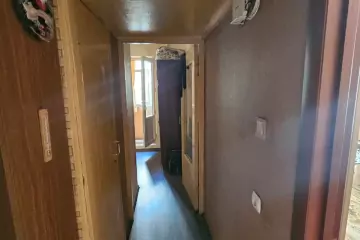 Satılır Köhnə Tikili Ukraniya Dairəsida