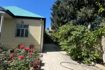 Aylıq Kirayə Həyət Evi Zabrat Qəsəbəsida