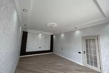 Satılır Həyət Evi Binədə